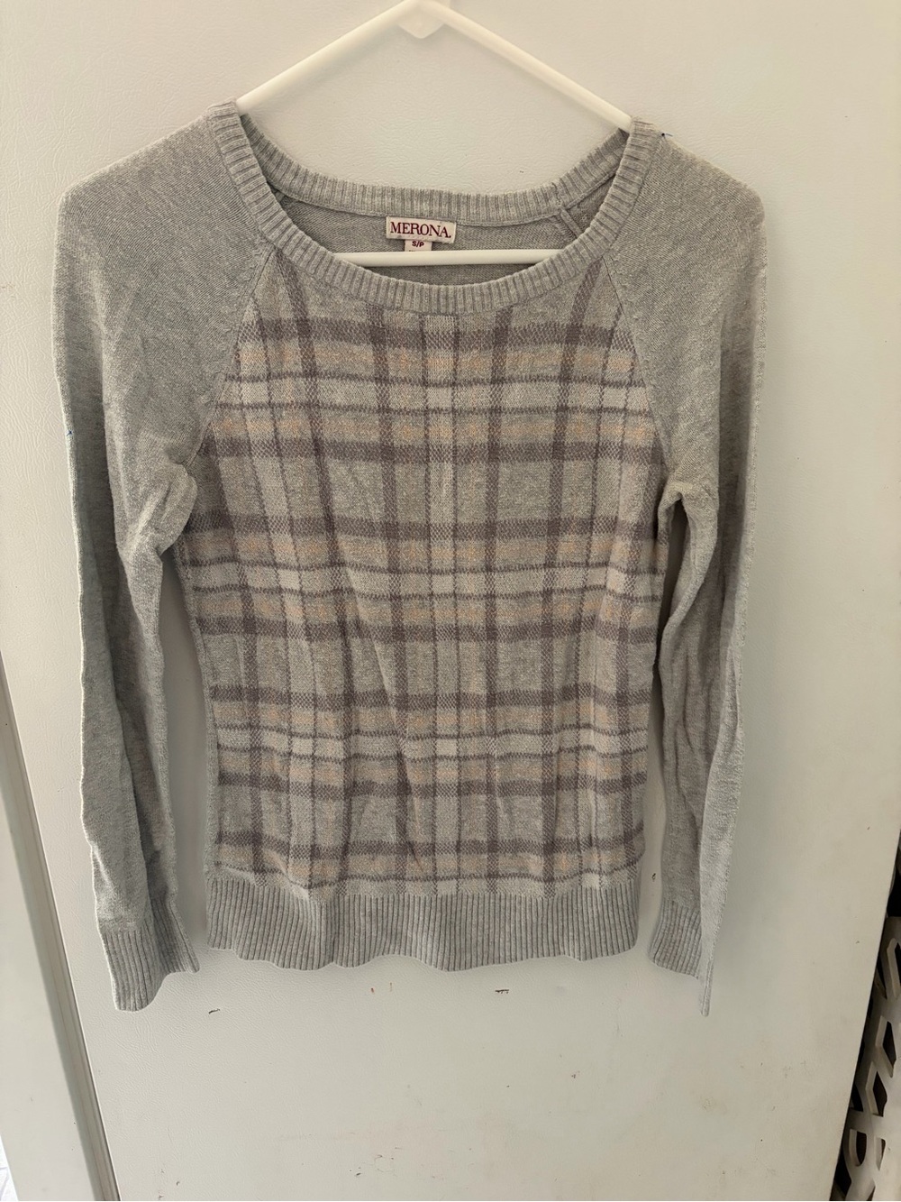 Merona Women's Light Gray Plaid Sweater